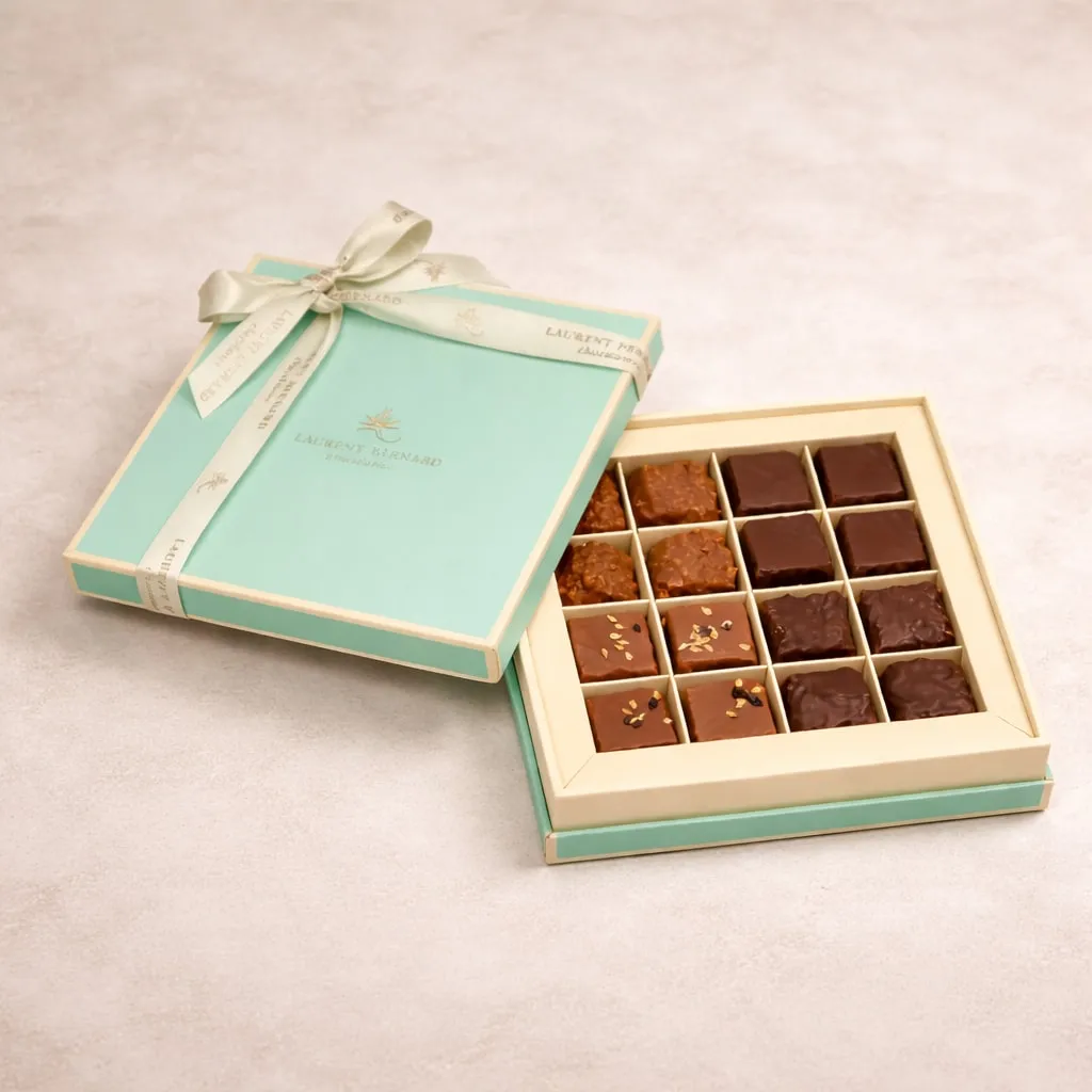 Chocolate Praline Gift Box 16 pcs